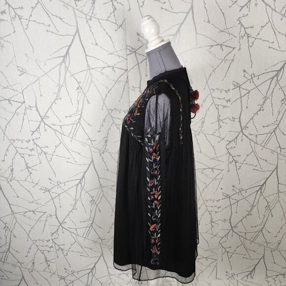Zara Trafaluc Black Floral Embroidered Mesh Overlay Dress - Picture 4 of 10